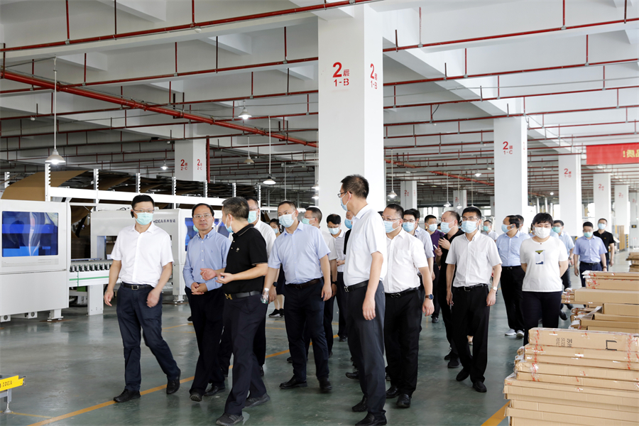 “全区智能化改造和数字化转型现场观摩会”走进kaiyun开云线上官网（集团）官方网站